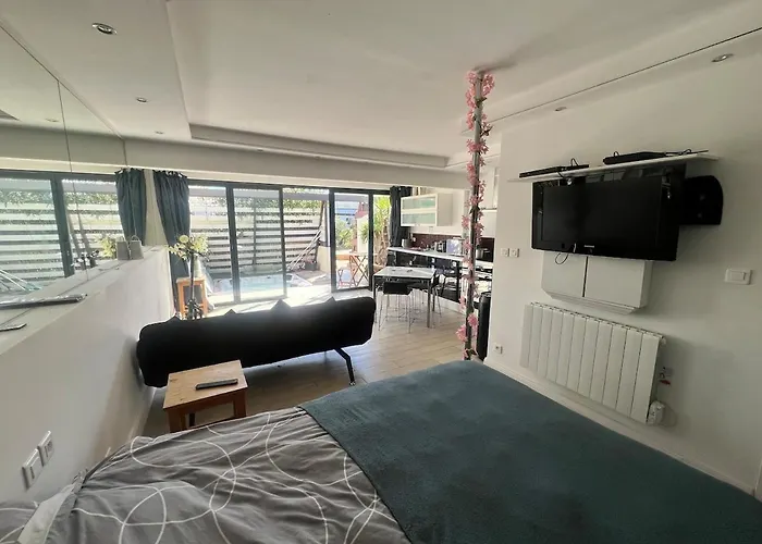 24, Port Nature, Village Naturiste Cap D'agde