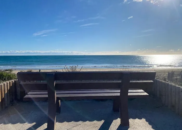 24, Port Nature, Village Naturiste Cap D'agde